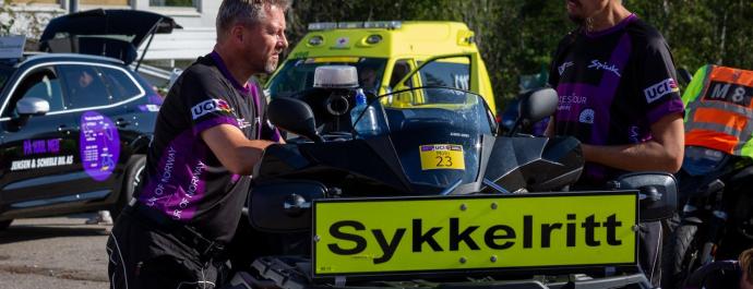 Stengte veier under sykkelritt